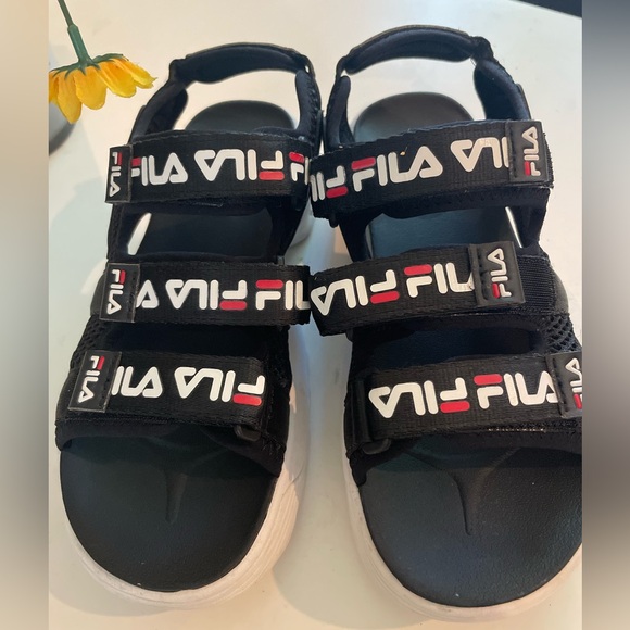 Fila disruptor sandals - Picture 2 of 9